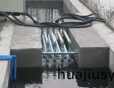 紫外線消毒(du)器